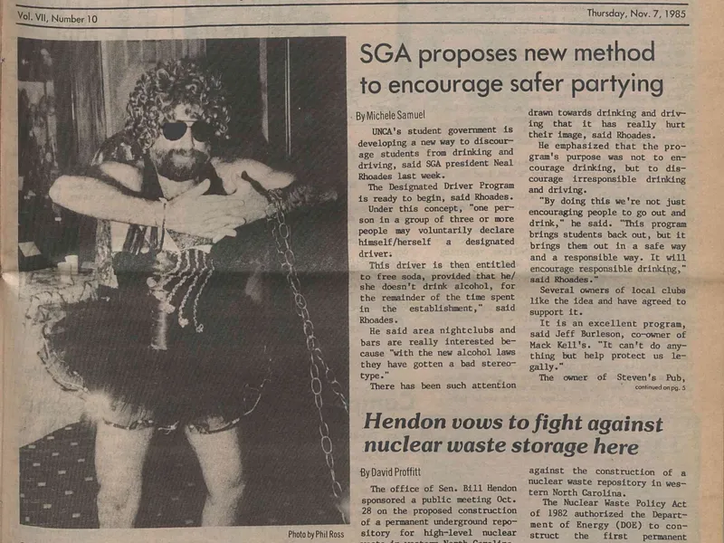 1985-11-07 Blue Banner